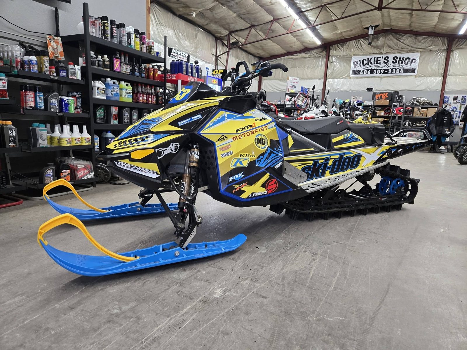 Pre-owned 2023 Ski-Doo Summit 850 at Rickie's Shop